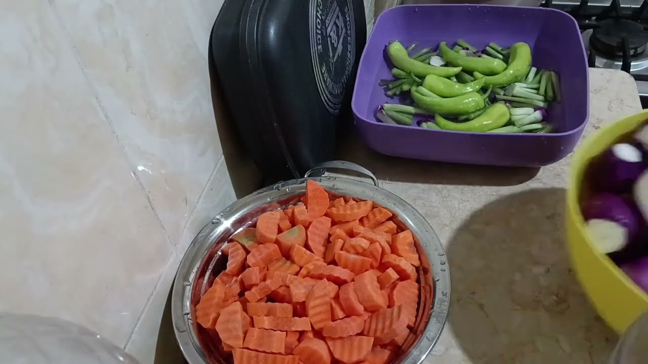 أسرار محلول تخليل اللفت اللي يحافظ عليه سنة كاملة 💯💯 وإزاي تختاري اللفت المناسب للتخليل 👌👌