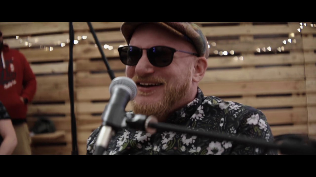 Flo Mega - Arschlochengel (Akustik Version)