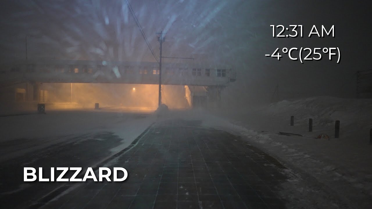 Midnight BLIZZARD + Heavy Snow — Rumoi, Hokkaido, Japan | -4°C [4K] | Quiet Walk #044