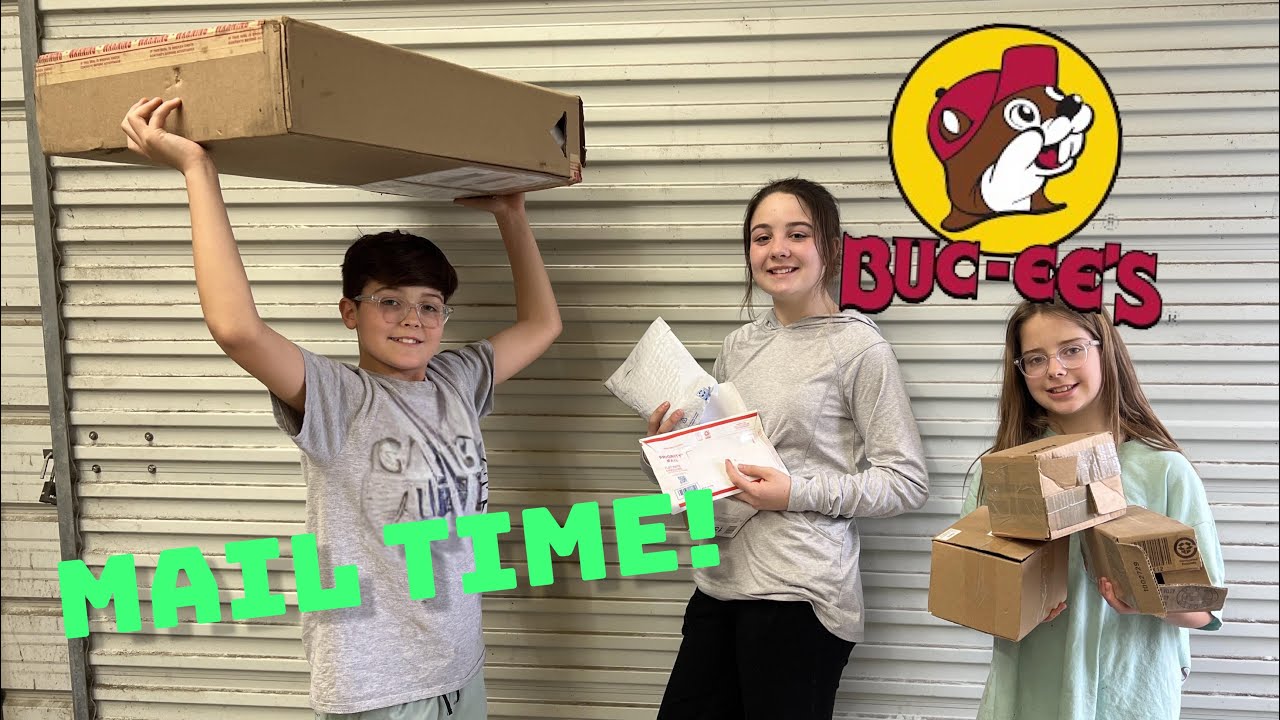 We Got Beaver Nuggets From Buccees'! Fan Mail time.