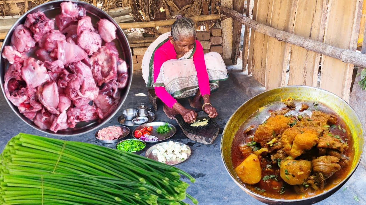 rural grandma CHICKEN MEAT CURRY cooking and eating by hot rice . 