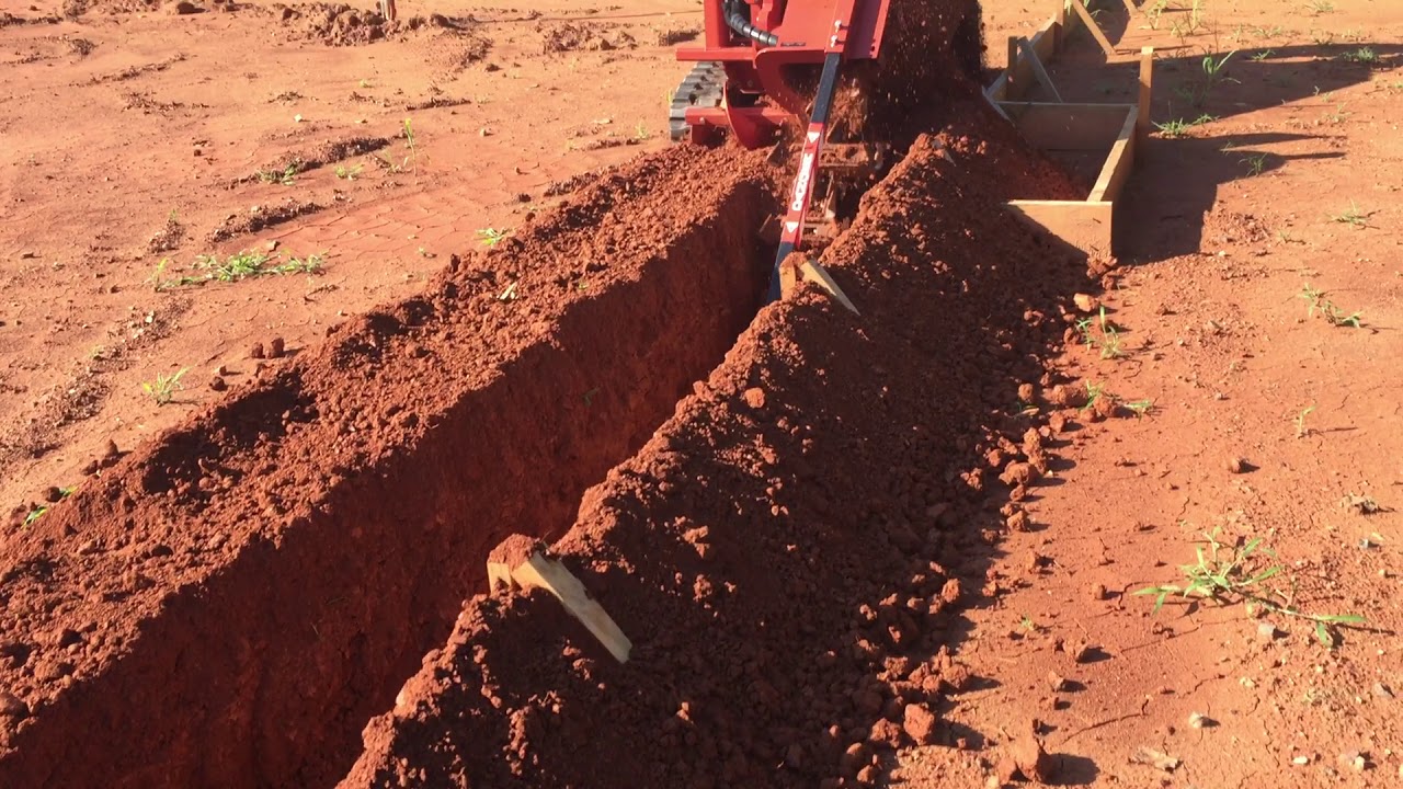 Ditch Witch ST37X Footings Machine