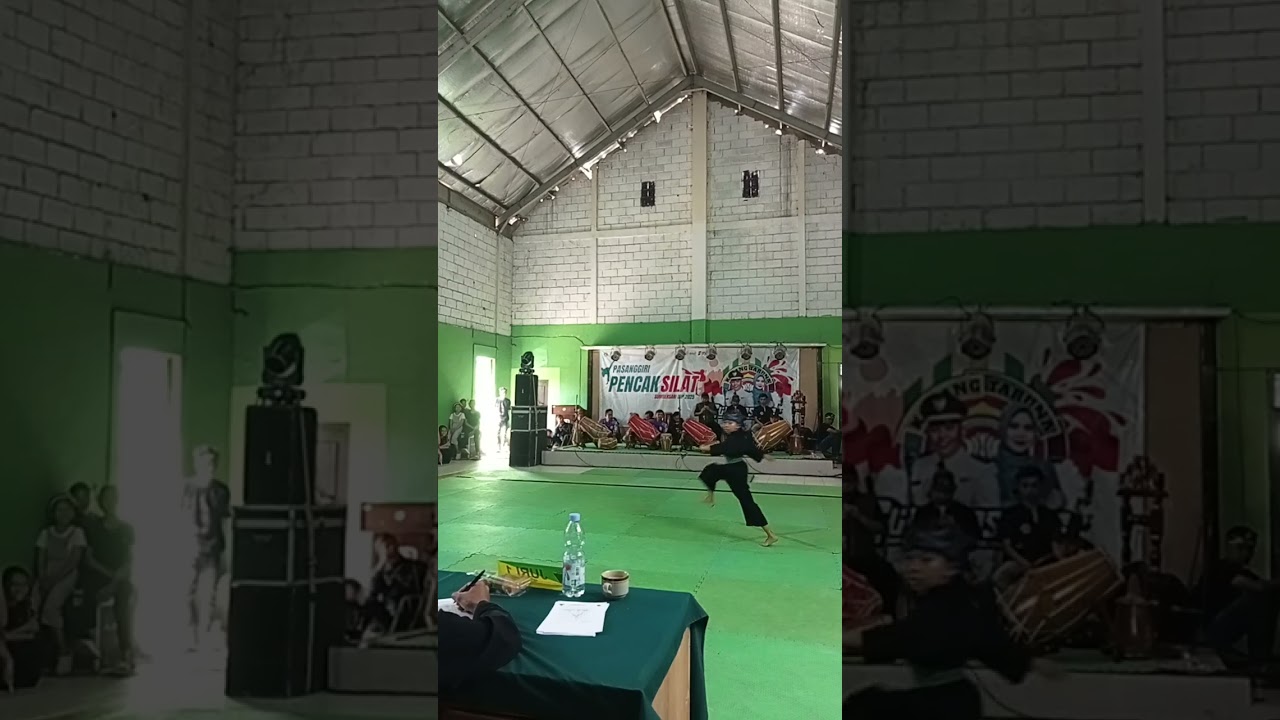 Srikandi cilik juara 3 seni ibing pencak silat di kejuaraan Pencak silat sumbersari cup.