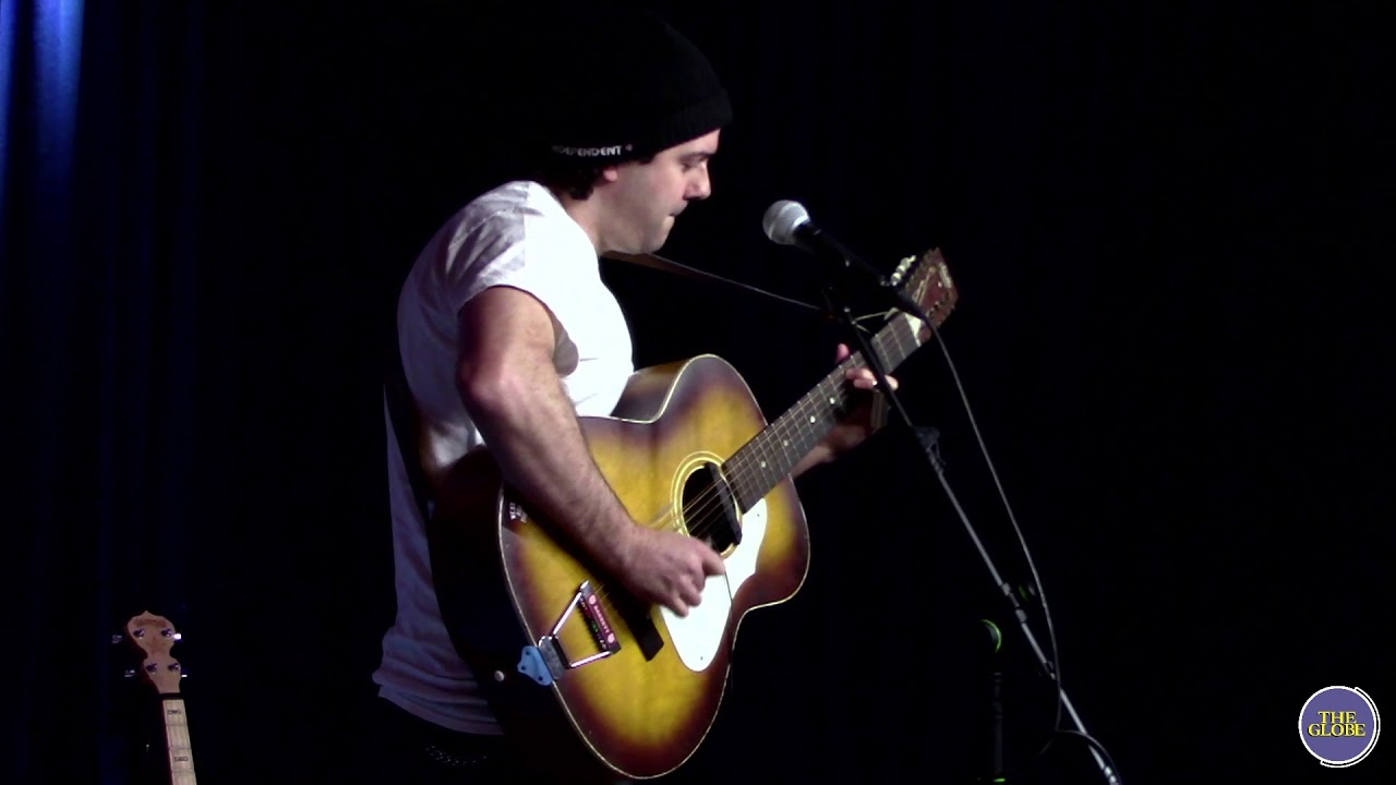 Serious Sam Barrett plays The Last of the Yorkshire Outlaws Live from The Globe 29012021