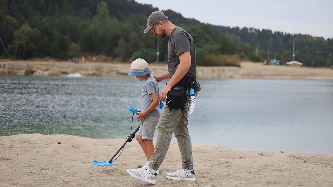 CKG Metal Detector Starter Kit &ndash; Best Beginner Metal Detector for Treasure Hunting 2025