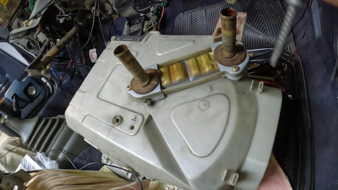 Замена радиатора отопителя мазда 626 #деревня #automobile #гараж #mazda626