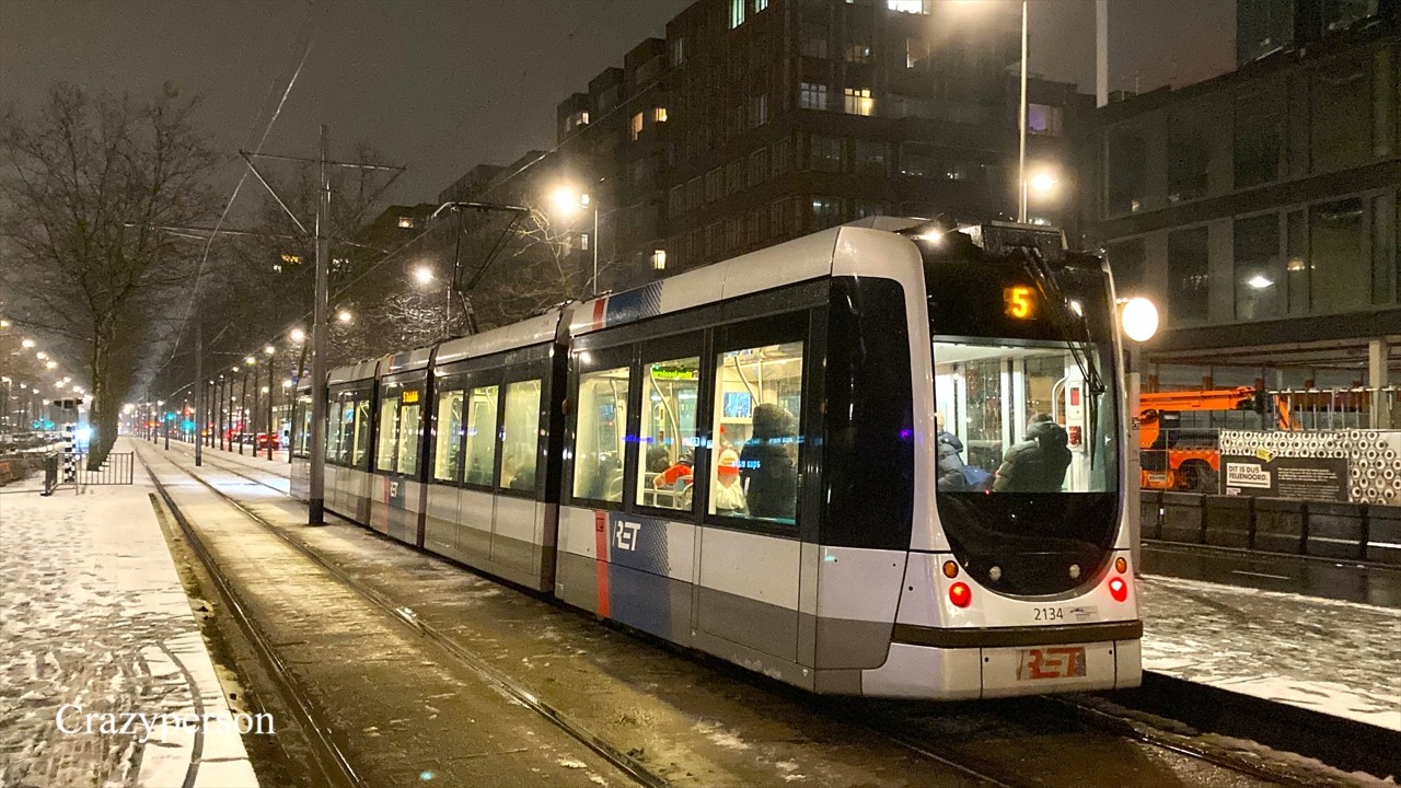 Sneeuw en RET Trams Rotterdam Lodewijk Pincoffsweg (2026)
