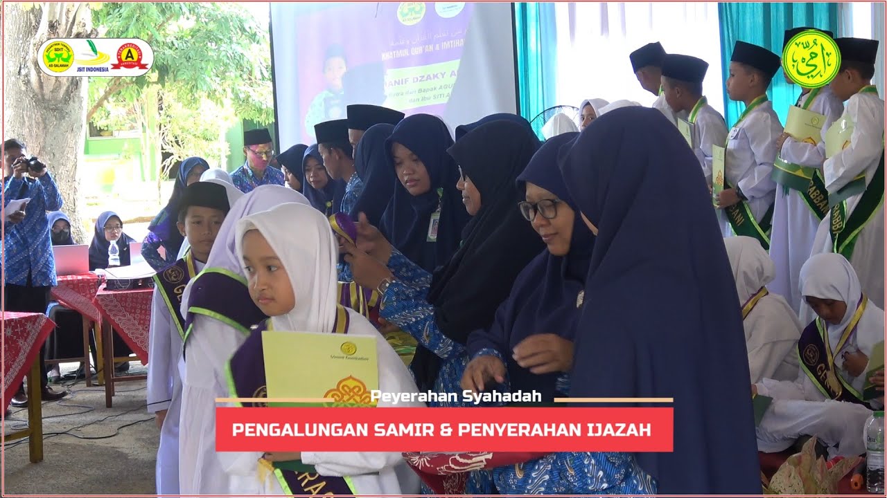 Penyerahan Syahadah - Pangalungan Samir dan Pemberian Ijazah Khataman dan IMTIHAN Angkatan ke 8
