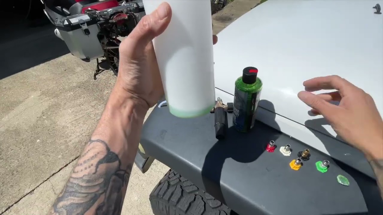 Chemical Guys CWS 110 16 Honeydew Snow Foam Car Wash Soap, Safe for Cars, Trucks, Motorcycles, RVs &