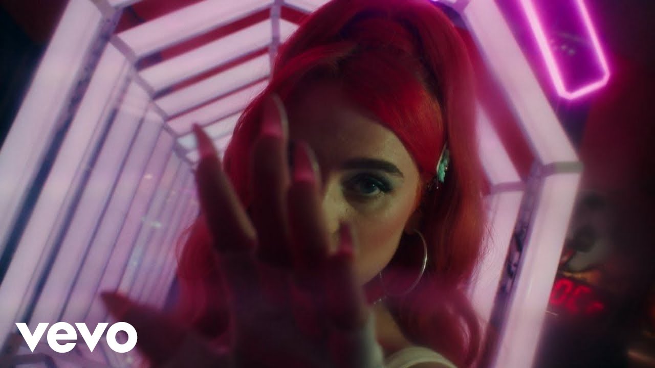 Rose Gray - Promise Me (Official Video)