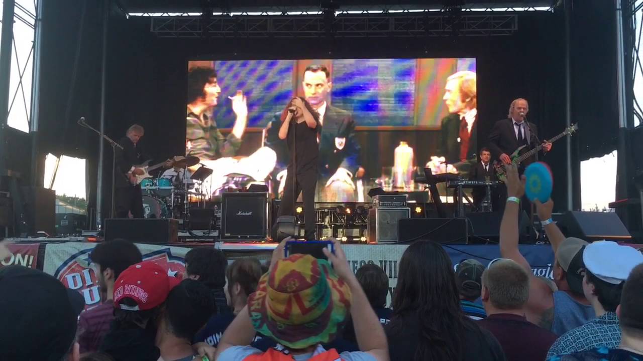 Weird Al - Medley (Live)