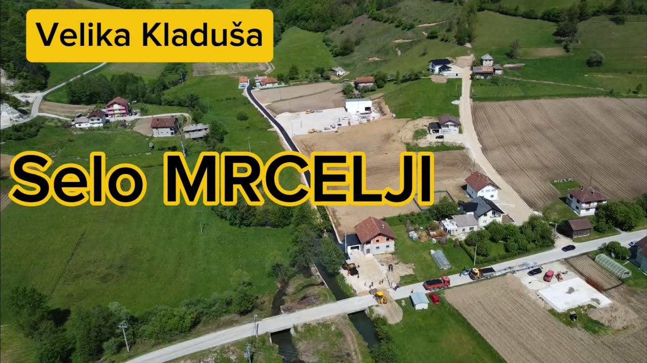 Polaganje asfalta selo Mrcelji (Mujanovići) Velika Kladuša 28.04.2024.