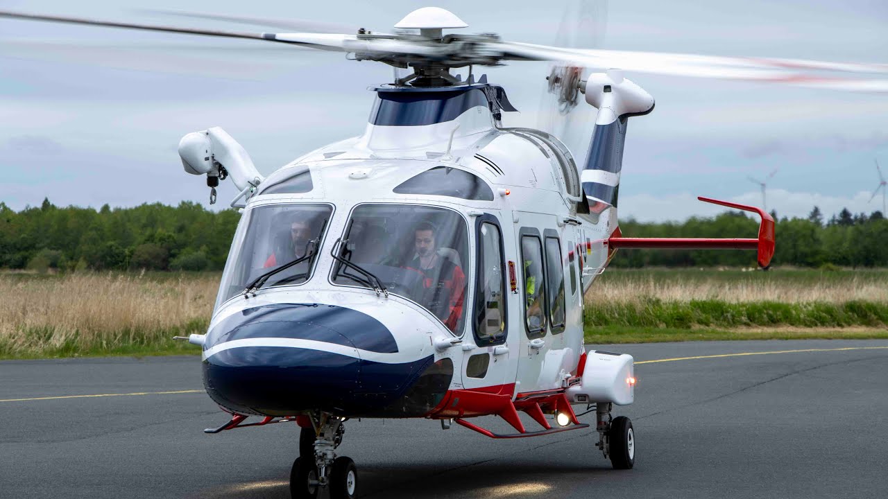 Heliservice International | Leonardo AW169 D-HTWA am Flugplatz Emden