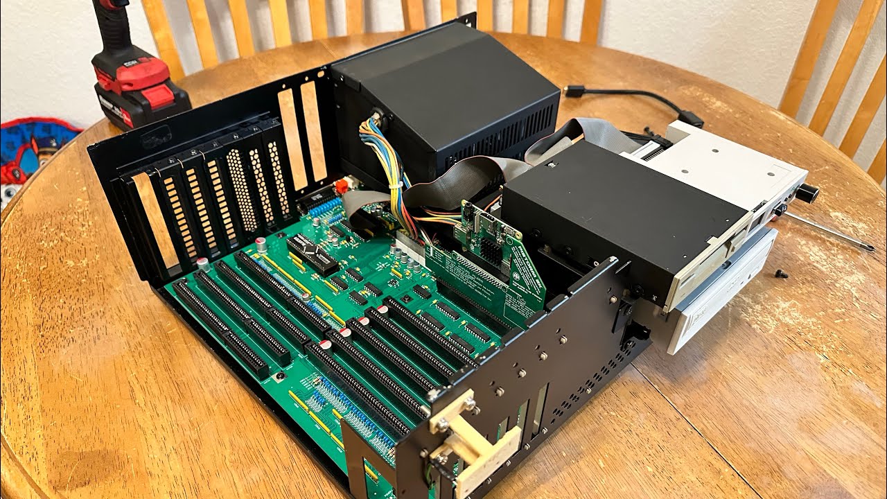 Rusty Amiga 2000 Restoration