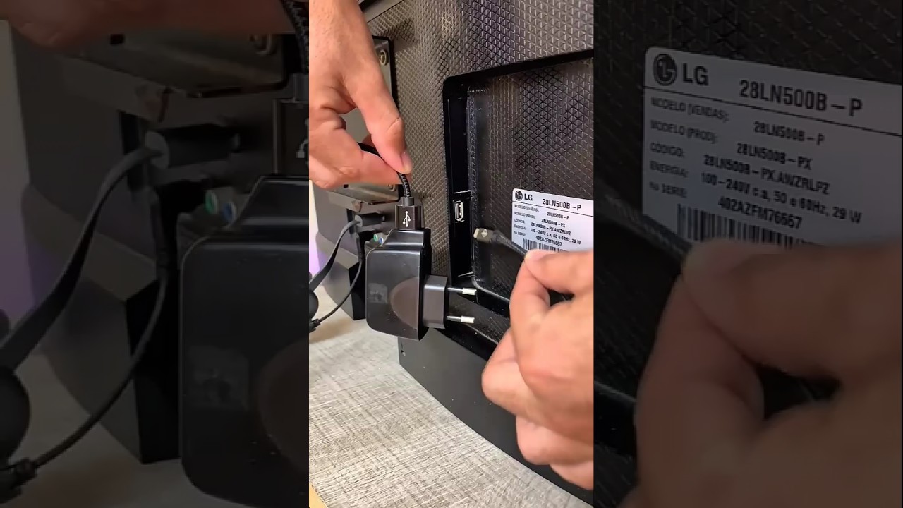 Put a cell phone charger behind your TV and you'll have the best digital antennain the world! #tv