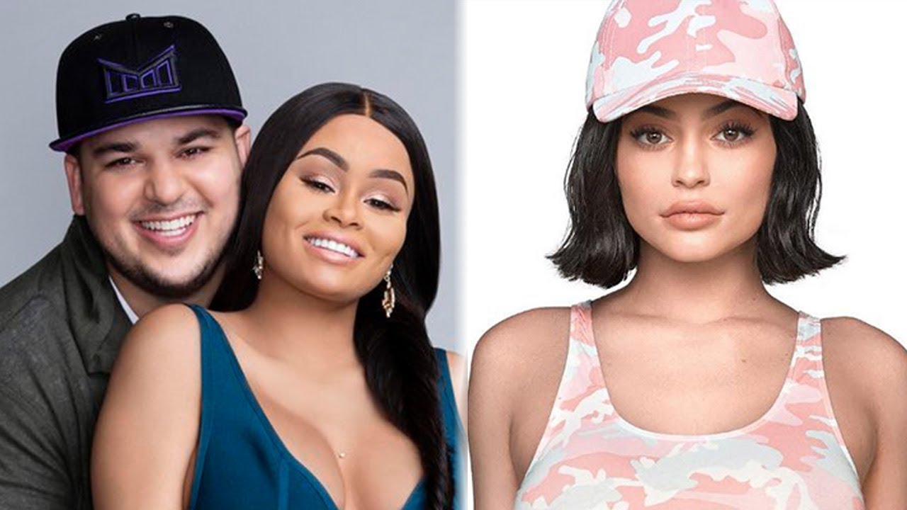 13 CONTROVERSIAL Kardashian-Jenner Moments of 2017