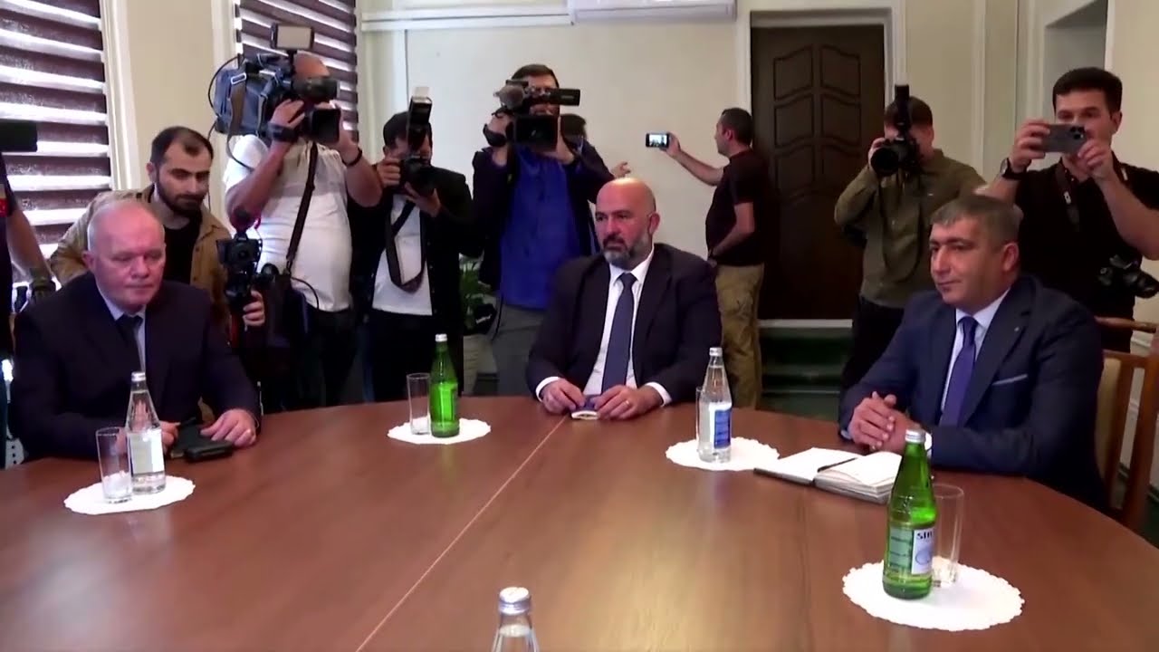 Azerbaijan, ethnic Armenians meet after Karabakh ceasefire