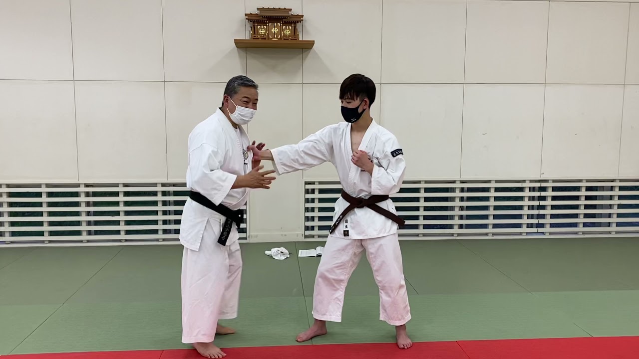 Shorinji Kempo    　襟十字　Eri Jyuuji　　少林寺拳法