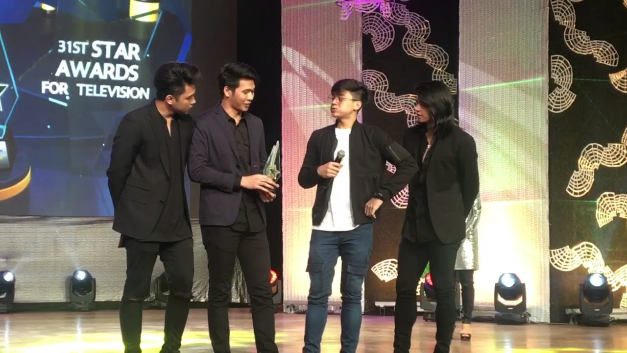 Hashtag Franco Hernandez's co-Hashtags members turn emotional at the Star Awards 2017