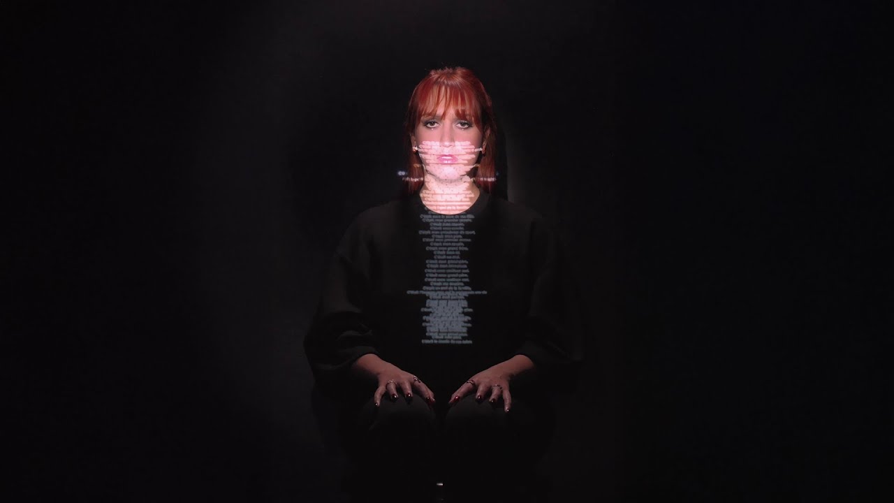 Lisa Pariente - Ruelle sombre (Clip officiel)