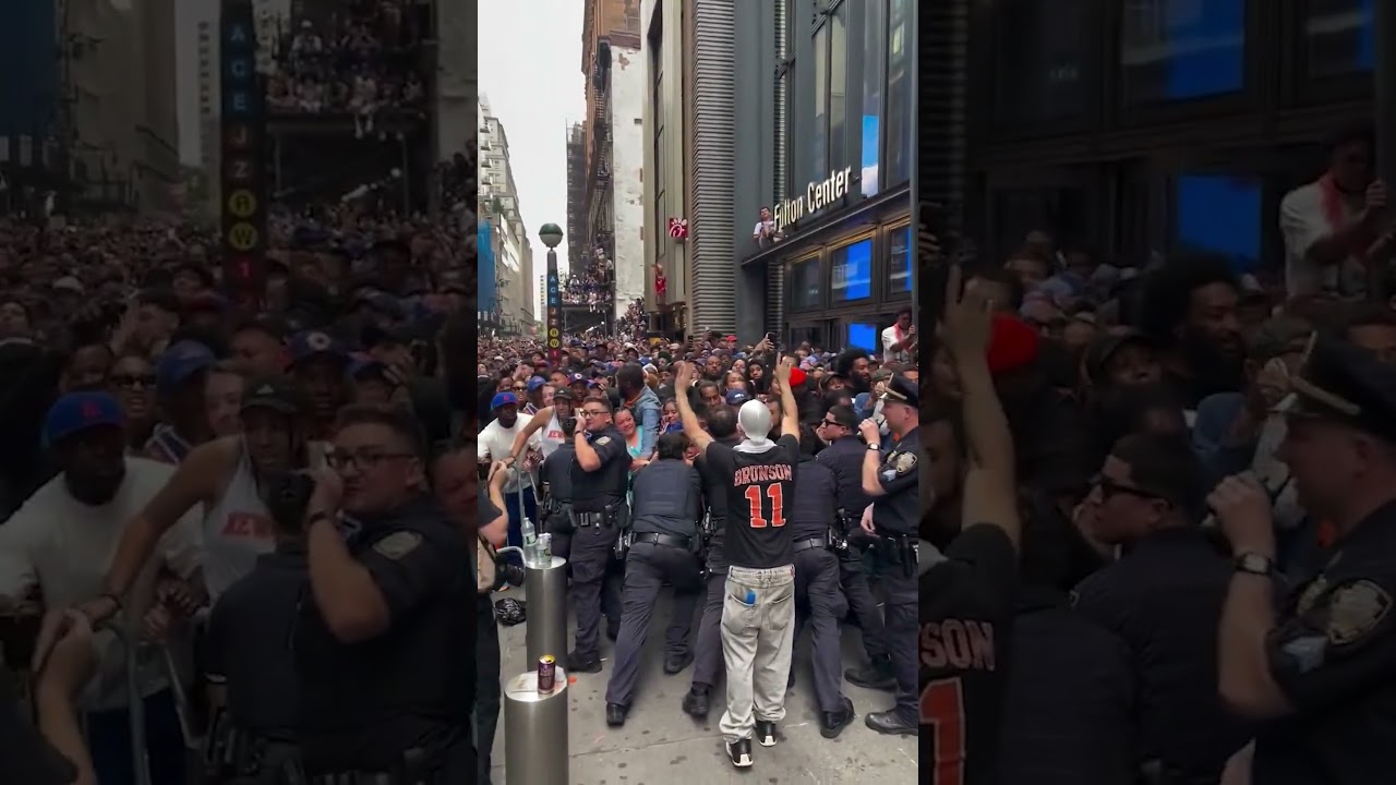 Knicks fans bursted through barricades held by NYPD 😳 #shorts