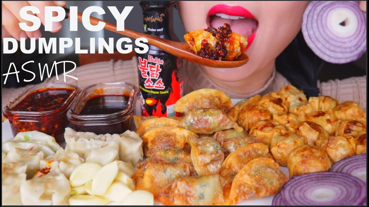 ASMR SPICY DUMPLINGS FRIED DUMPLINGS + GARLIC + ONION + FIRE SAUCE + CHOCOLATE MILK | 水饺咀嚼音 | 먹방