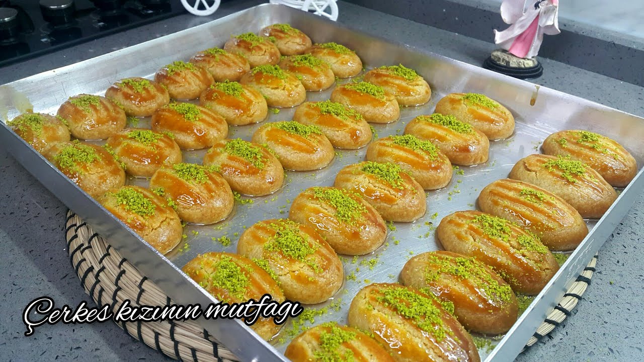 HER ZAMAN YAPARIM BENİ HİÇ YANILTMADI! İFTARA KIYIR KIYIR AĞIZDA DAĞILAN ŞEKERPARE TARİFİ 👌💯😋