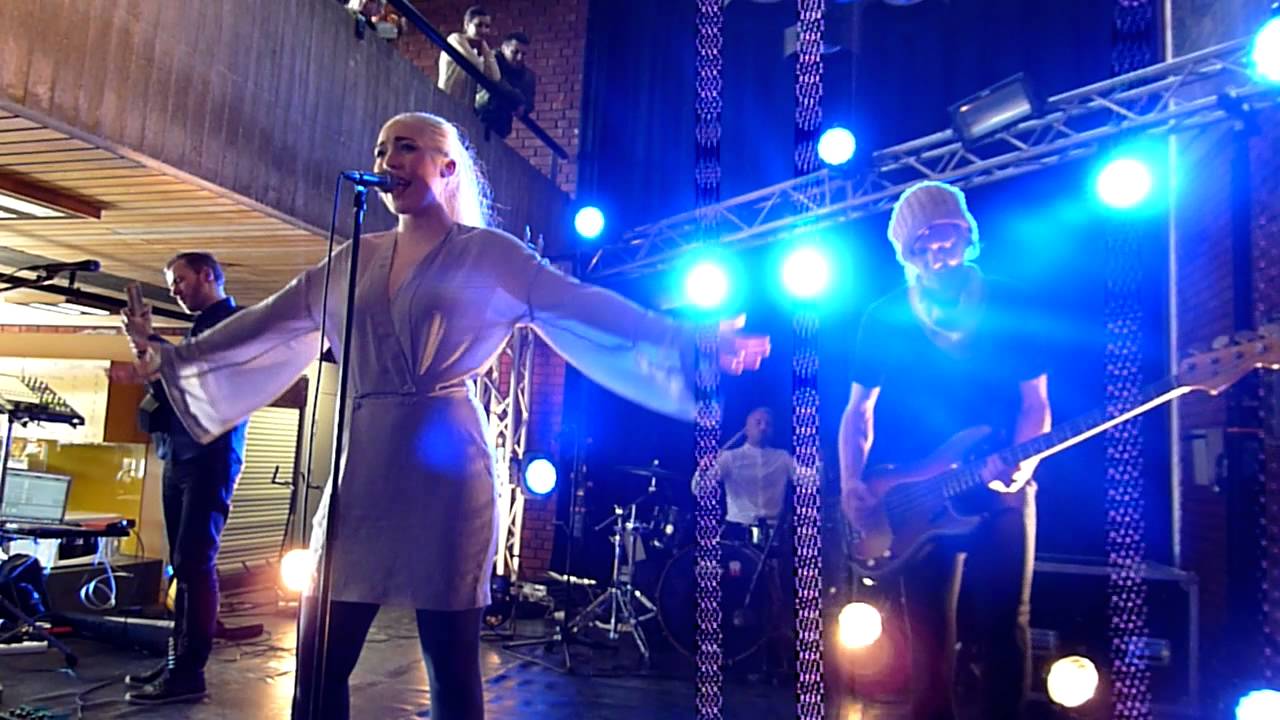 Margaret Berger - I Feed You My Love (live) - UiO-festival, Oslo - 20-04-2013