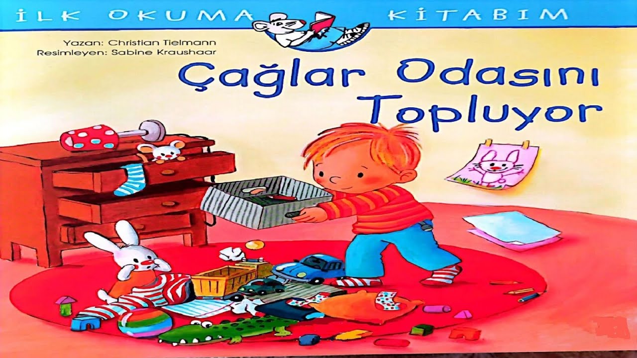 Çağlar odasını topluyor