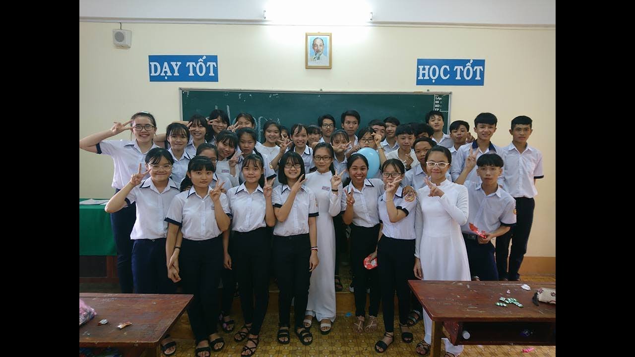 Video Tập thể lớp B11 (2017-2020) trường THPT Xuân Lộc