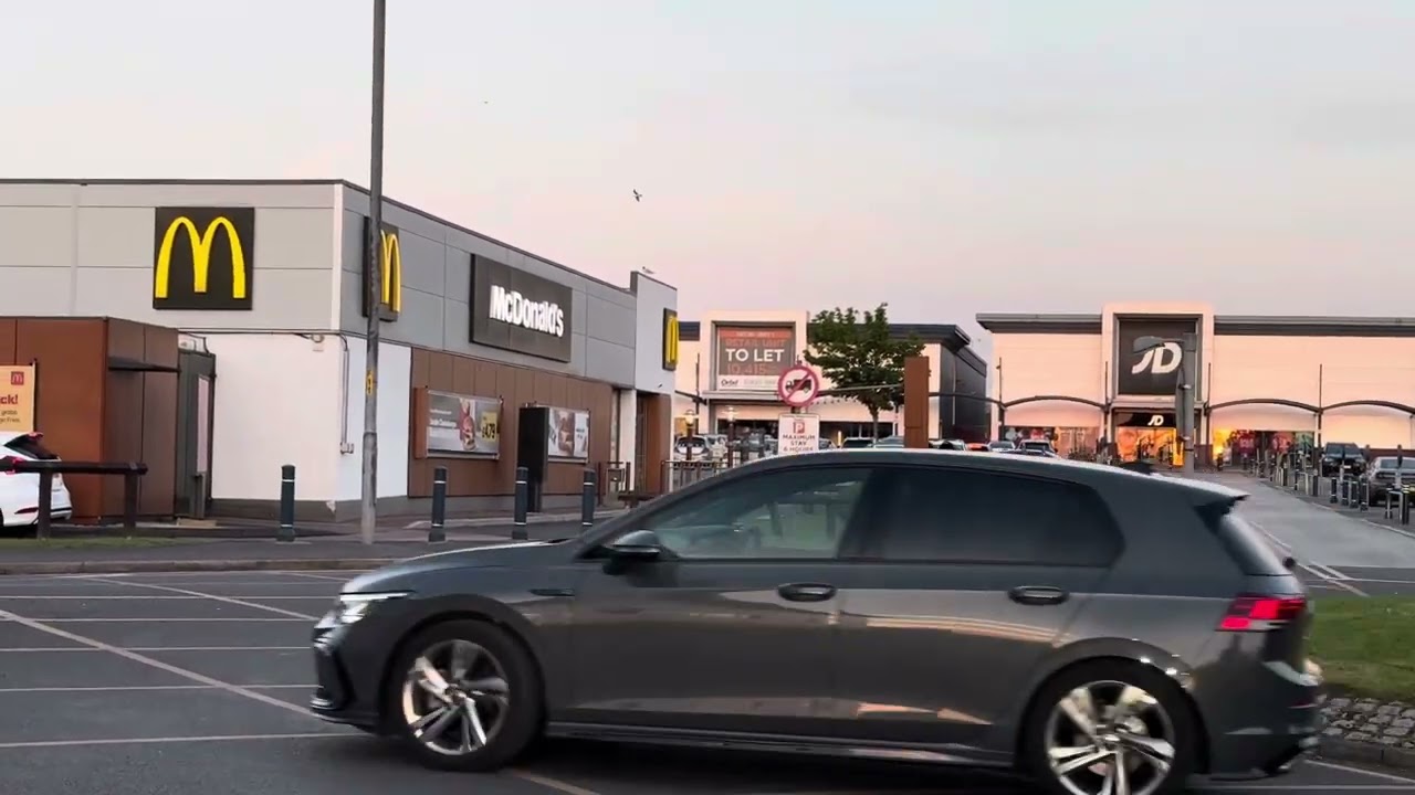 An evening drive at Middlebrook Retail Park, Bolton, UK