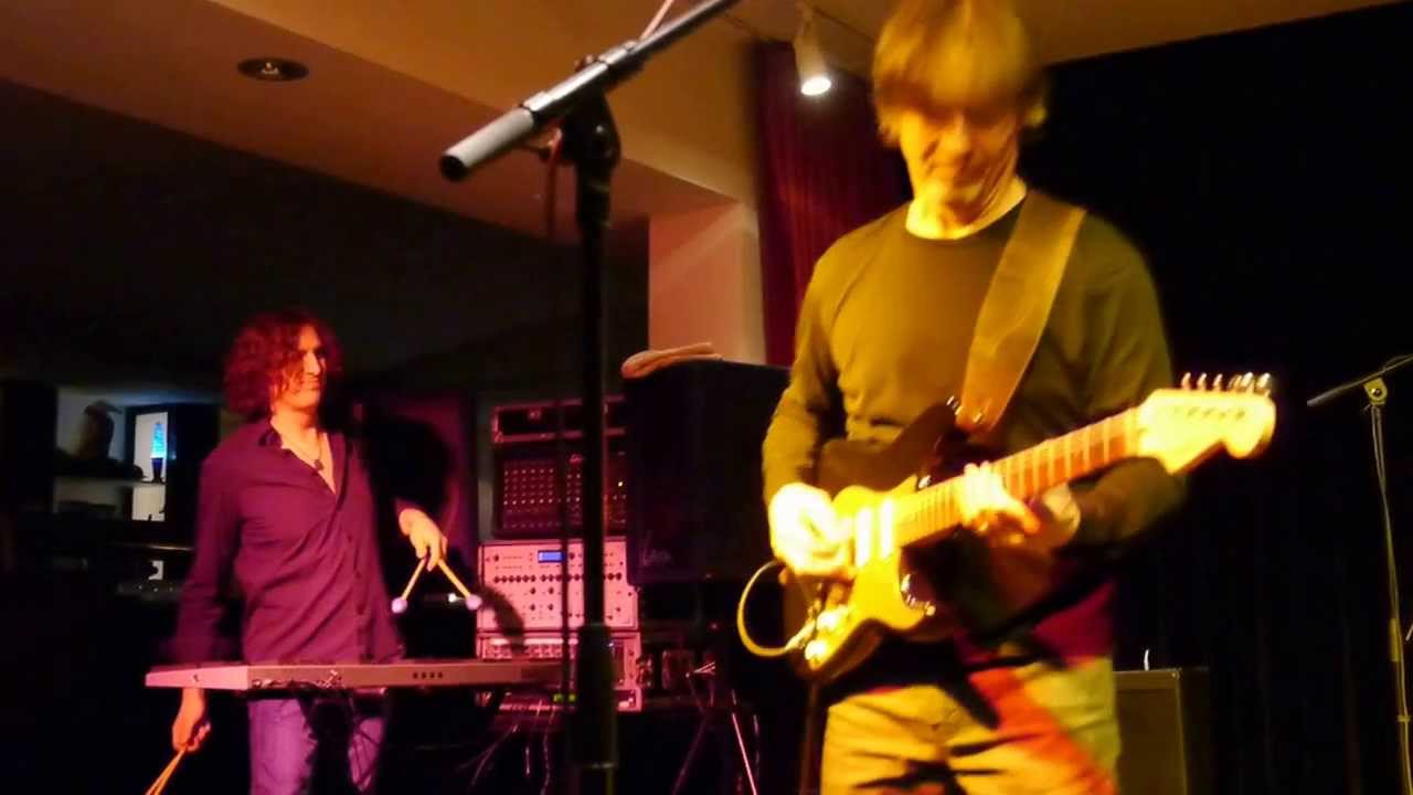 Dean Brown Band with Hadrien Feraud  