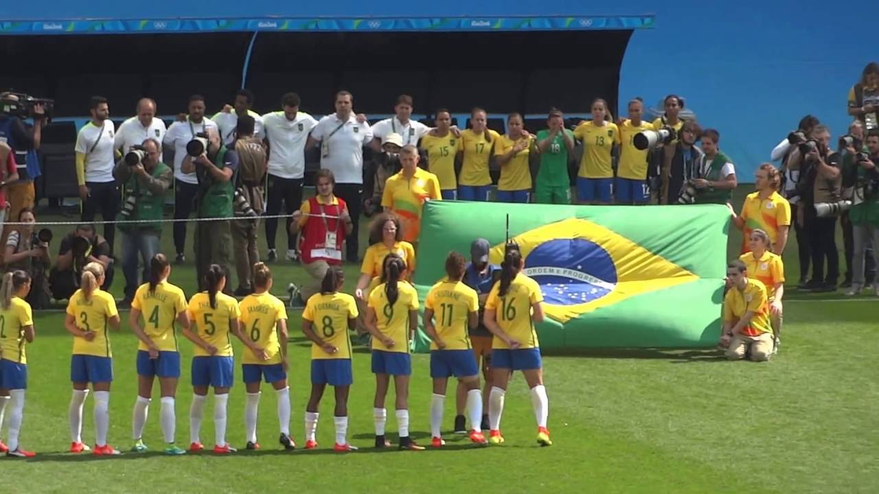 BRASIL x CANADA - HINO NACIONAL - SELEÇÃO DE FUTEBOL FEMININA - RIO 2016 - ARENA CORINTHIANS