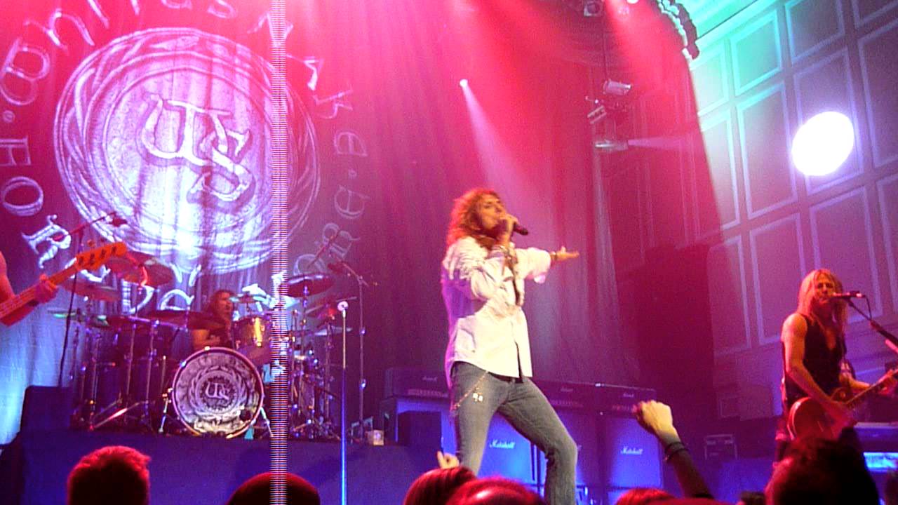 Whitesnake (Here I Go Again) Newcastle City Hall 13/06/ 2011