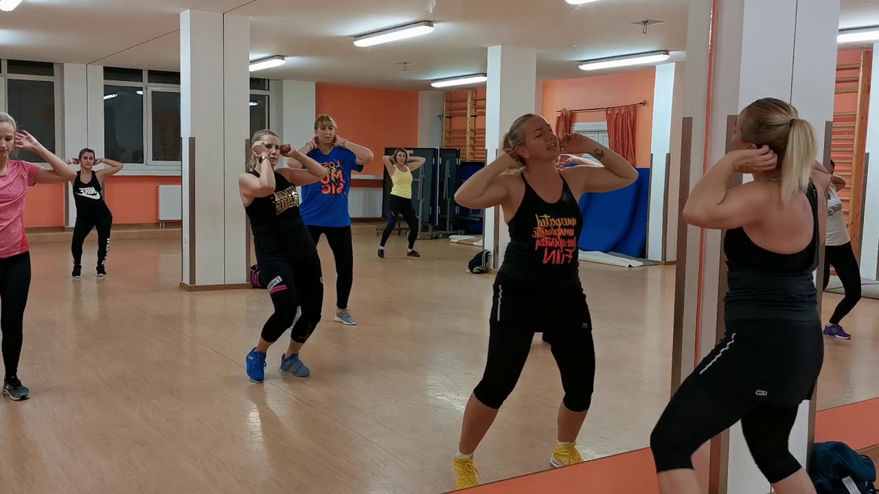 Zumba King&aacute;val &oacute;rai felv&eacute;tel 2 r&eacute;sz
