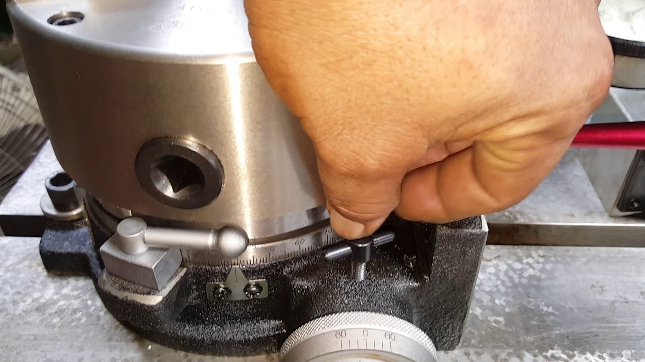 โต๊ะหมุน หัวแบ่ง rotary table ครบเซ็ท หมื่นต้นๆ เอก ปทุม