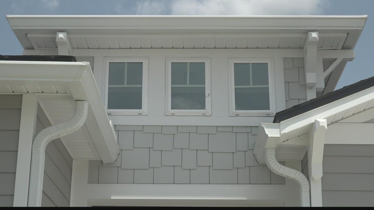 Residents living in homes built by Richmond American share more complaints