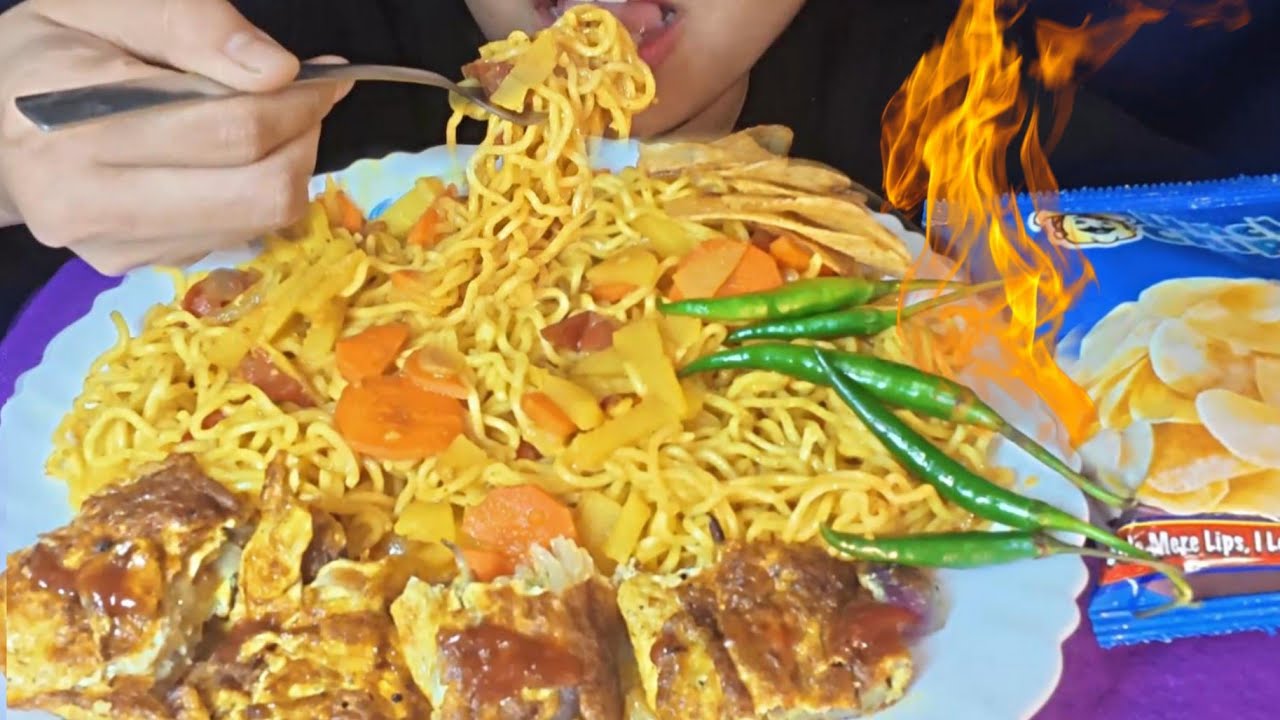 Maggi Mukbang 🔥 | Aloo, Tomato, Carrot With Omelette | Eating Show 