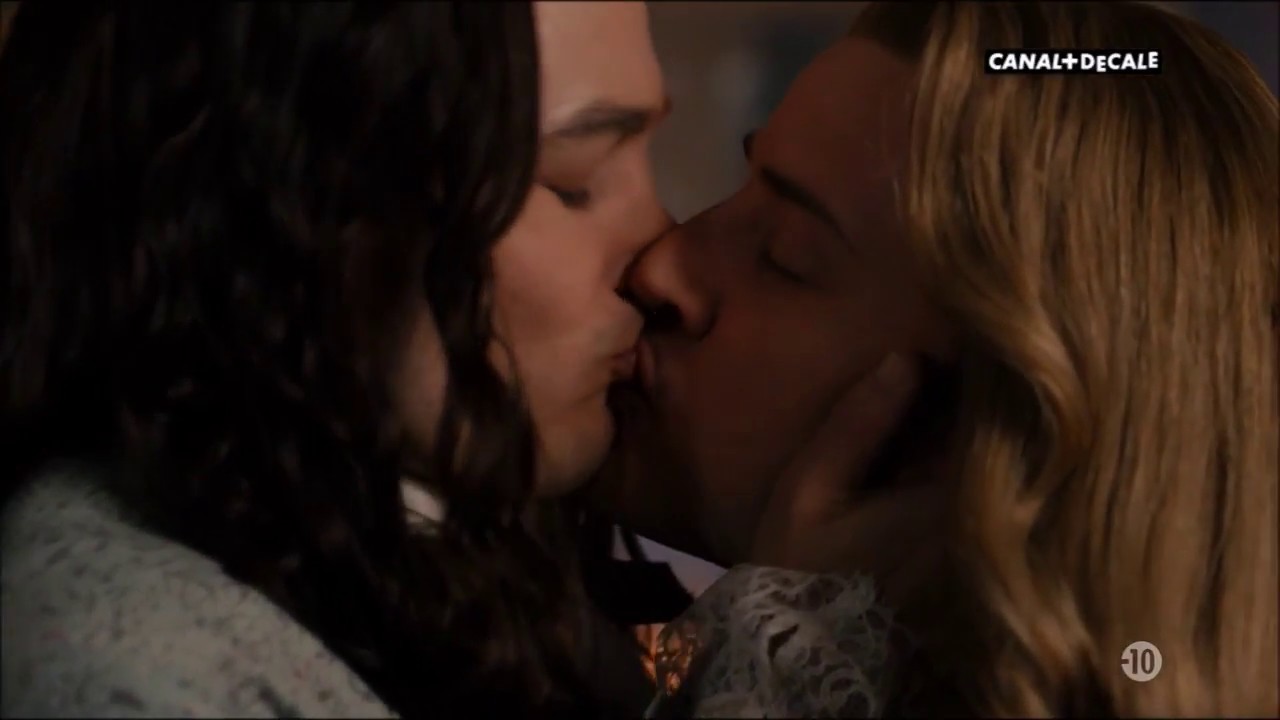 MonChevy - Love Fool (Versailles)