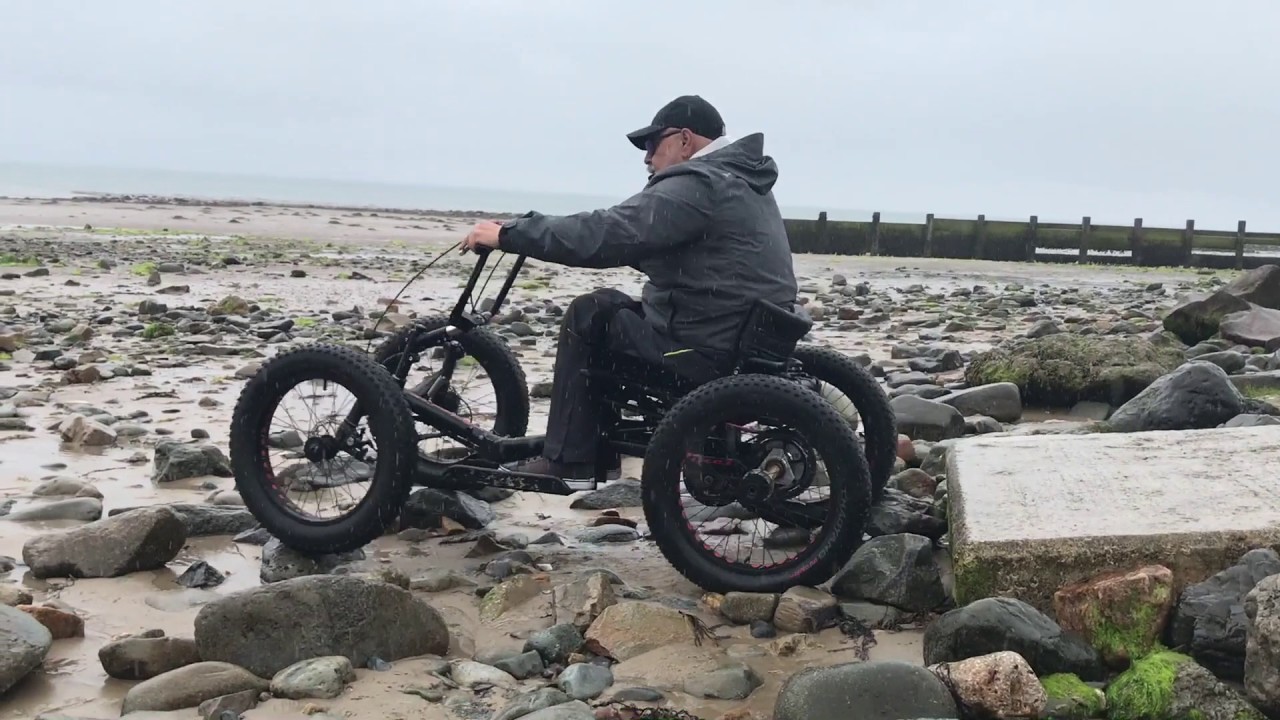 DaVinci QMX off-road powered wheelchair