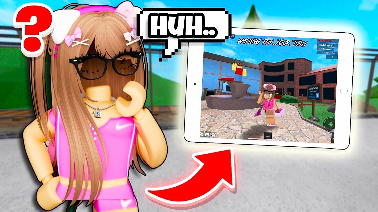 MM2 on iPad after YEARS! (Murder Mystery 2)