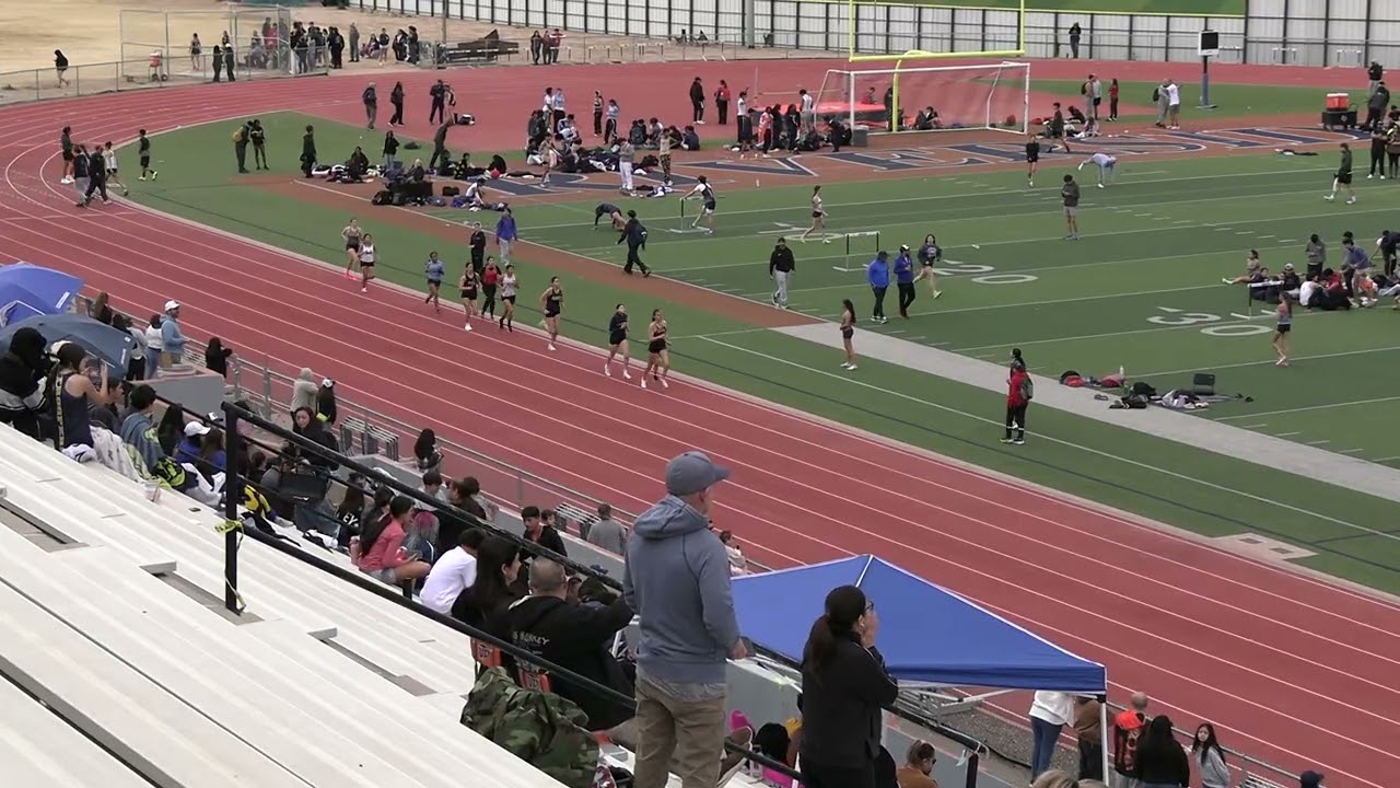 Open Girls 800m Finals