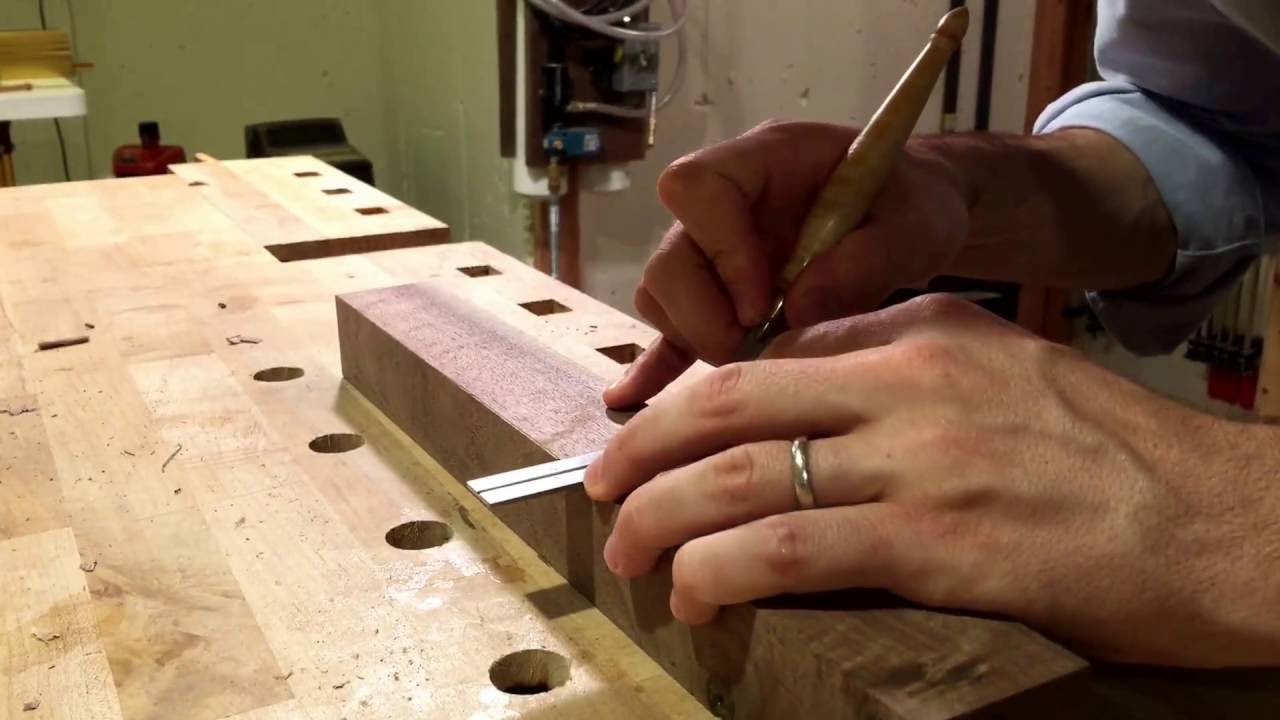 Bridle Joints - by hand using saw and chisel