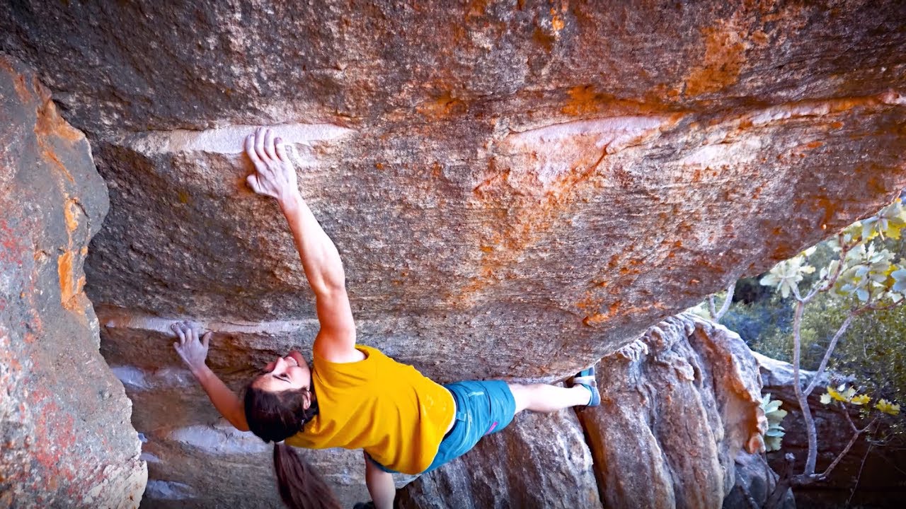 Bouldering in Empty Rocklands 2021