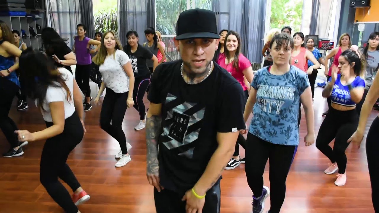 Dembow - Danny Ocean - ZUMBA Coreo