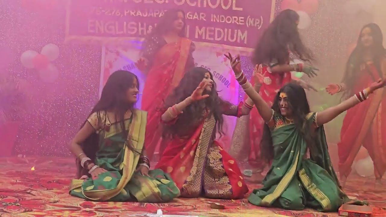 Holi Khele Masane Mein & Lallati Bhandar Best mix Dance performance | #ssvm #ssvm_school By class11