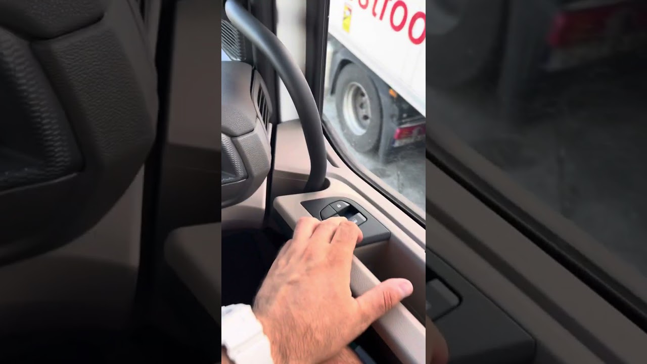 DAF XG Что делать если перестал работать стеклоподъемник.