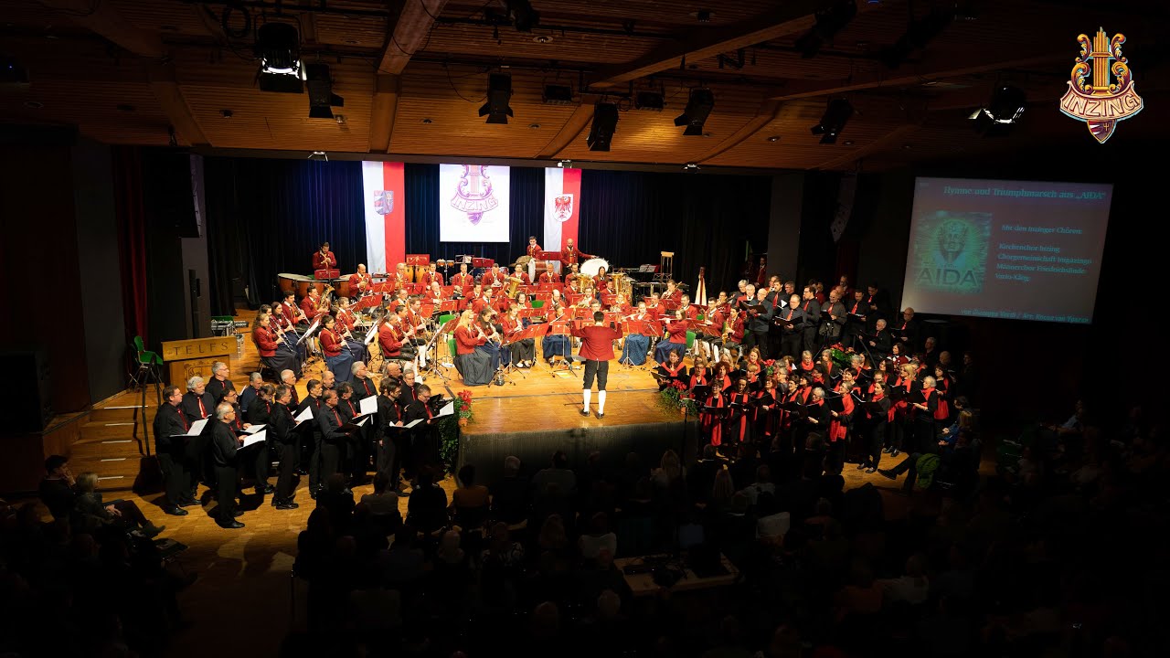 Hymne und Triumphmarsch aus 