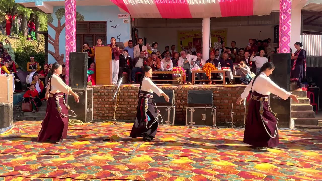 Tibetan dance by Dege cultural association at Bir mela