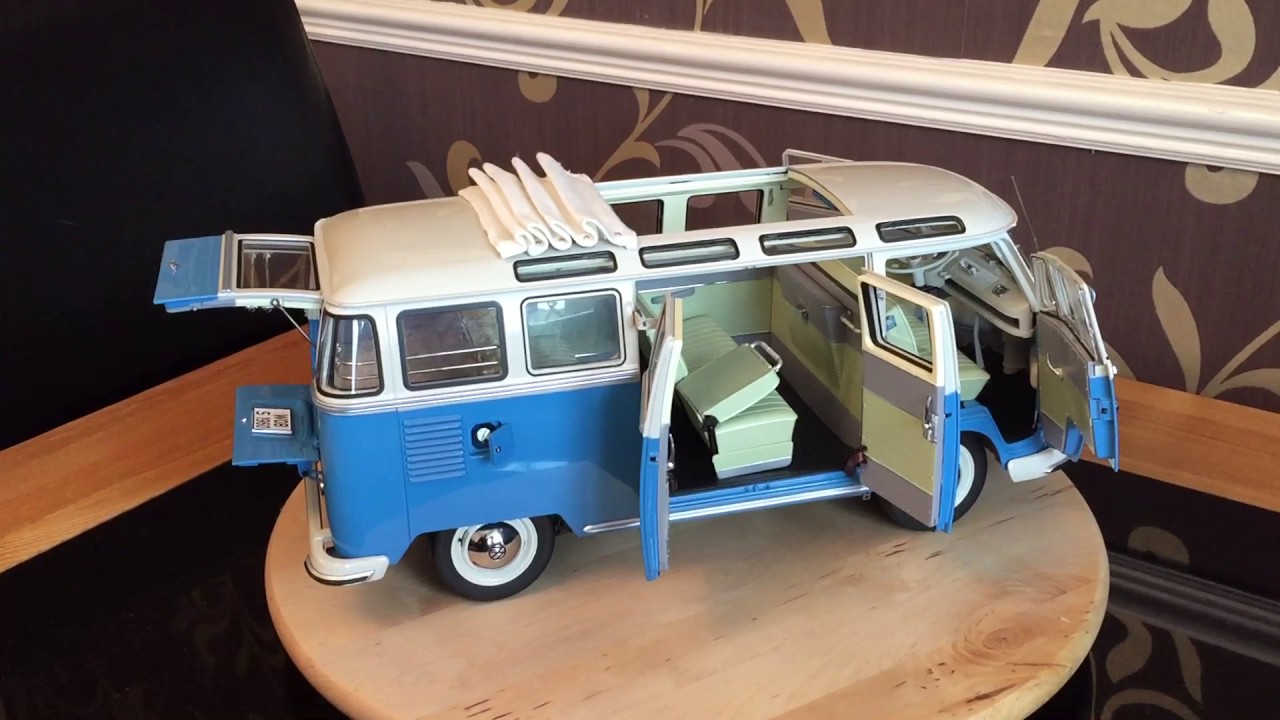 Sunstar 1/12 scale VW Samba bus 360 view